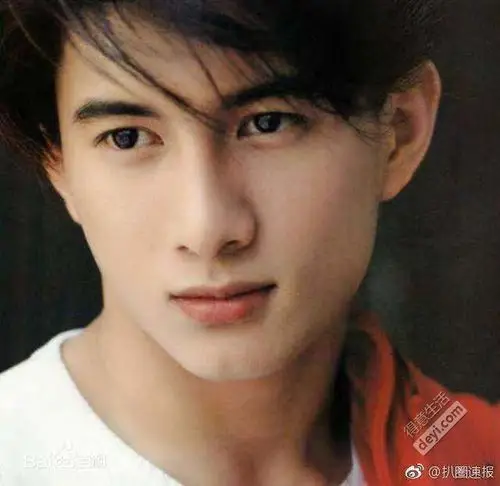 吴奇隆竟然胖成了高晓松!友人亲口证实,刘诗诗怀孕!期待他们的喜讯!