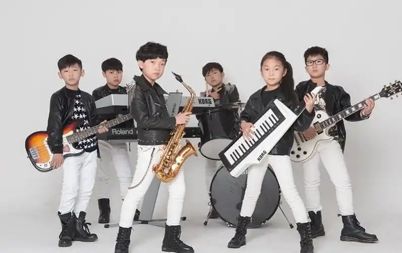 听觉艺术中心–少儿乐队成立