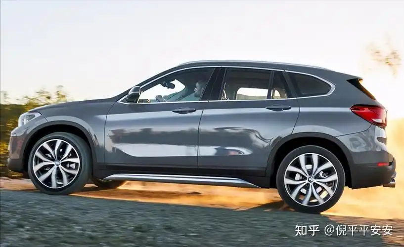 宝马x1官方图片2022款内饰豪华小型suv