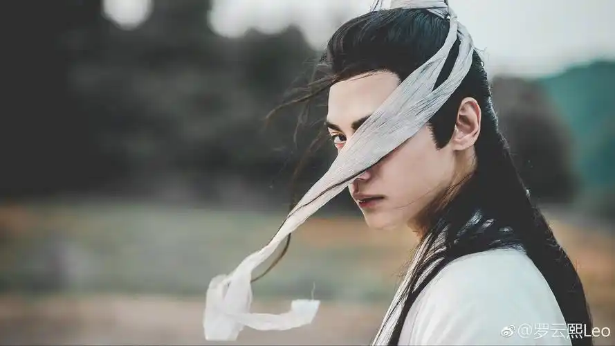 主题:开一个润玉图楼(祝各位有志青年前程似锦,老