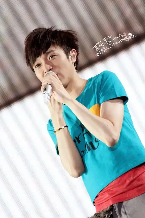 《歌手2019》首期歌单疑似曝光,吴青峰是串讲人,补位都是大咖!