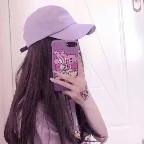 手机挡脸小仙女头像吐泡泡