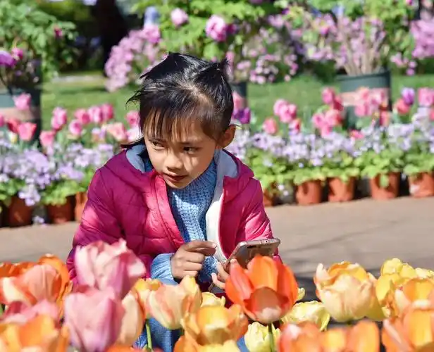 春天里的小姑娘 - 美篇