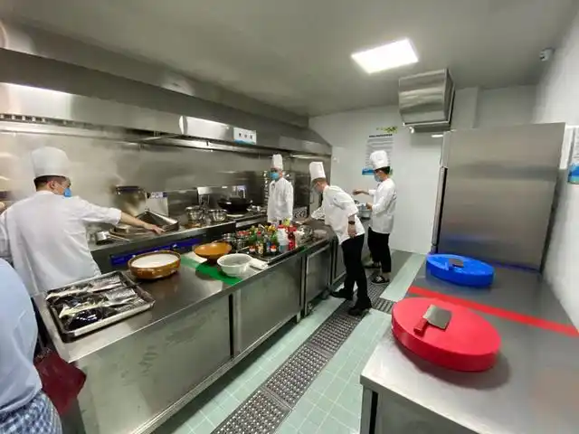 建德农村家宴升级换代,阳光后厨堪比星级酒店