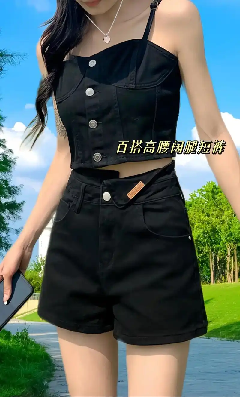 好喜欢这款高腰牛仔裤短裤,a字版型裤遮胯宽还显瘦,高腰设计穿 - 抖音