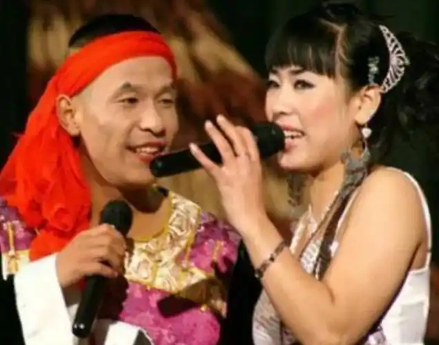 演员宋小宝,二婚娶女粉丝,生一对双胞胎漂亮可爱