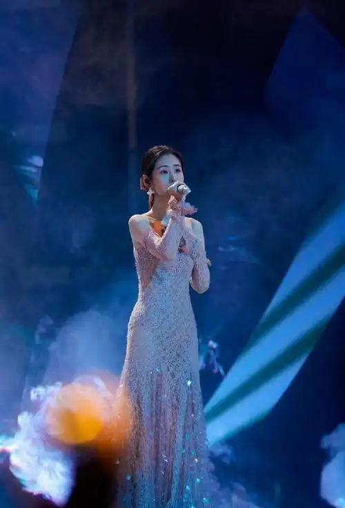 有一种"谋算"叫张碧晨和华晨宇!孩子4岁了,才看明白这盘大棋