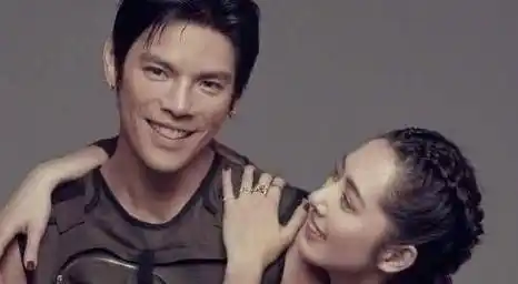 向佐看到妈妈挺身而出为自己及老婆解释,随之就转发感谢妈妈,真的是一