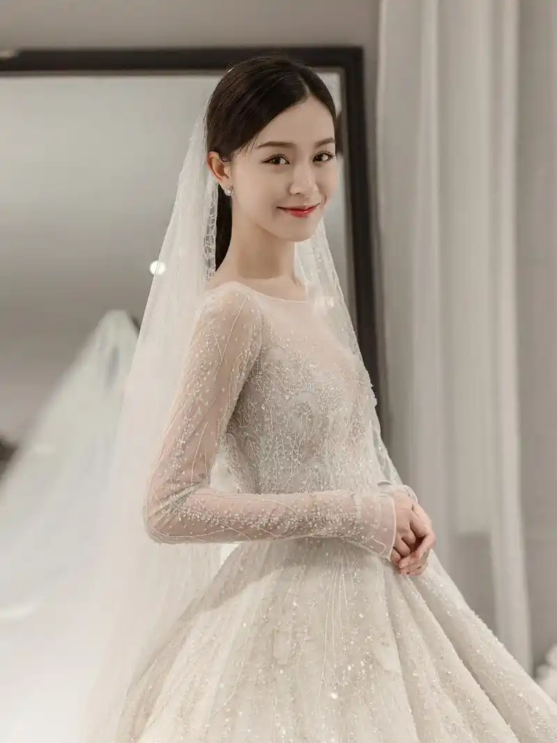 唐探3文咏珊绝美!