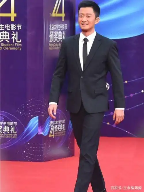 被吴京捧红后,却反咬吴京一口,如今他再也没有经典作品问世