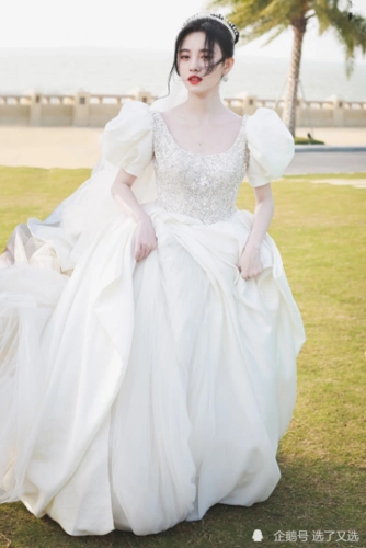 鞠婧祎婚纱照火了,仙气飘飘溢出屏幕,宛如钻石公主在逃!_腾讯网