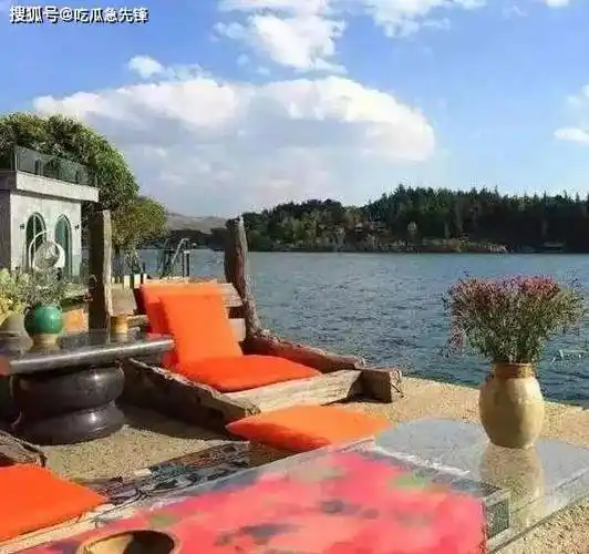 杨丽萍的月亮宫被查封,里面不忍直视!网友直呼:早就该封了