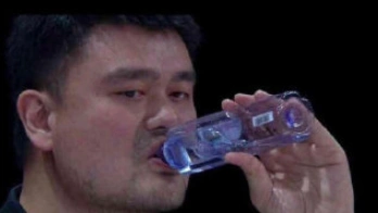 抖音姚明喝水像口服液表情包图片分享