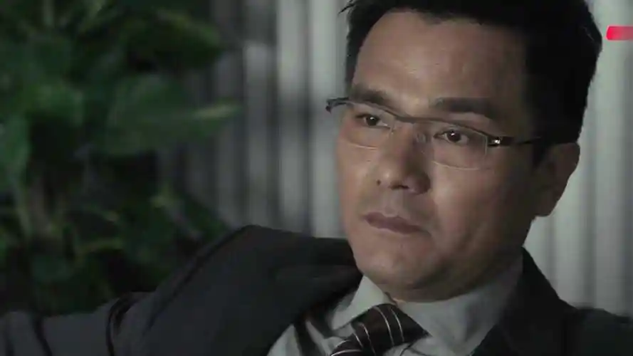 寒战林家栋的演技真的好被警务副处长盘问脸上的表情真到位