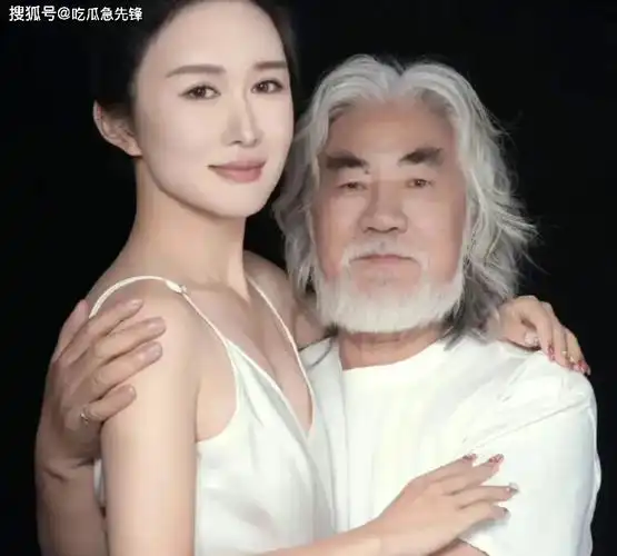 贾乃亮利用女儿立人设?张纪中又生孩子?_李小璐_网友_老婆