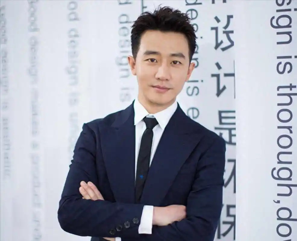 票房过十亿,40岁以下男演员中的最高含金量明星是谁?