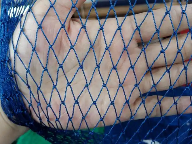 尼龙渔网捕鱼网 多规格尼龙渔网定制 单层捕鱼鱼网批发