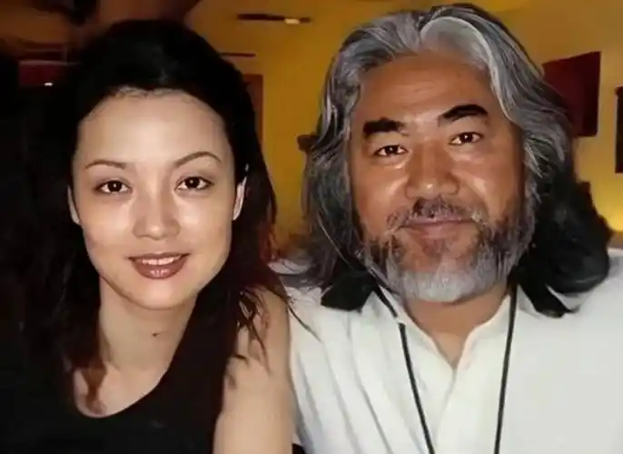 三段婚姻情感波澜,细数他的感情生活_杜星霖_樊馨蔓_新生