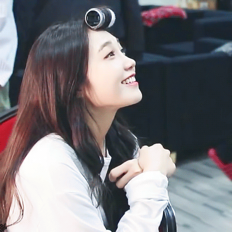 郑恩地漂亮渴望开朗gif动图_动态图_表情包下载_soogif