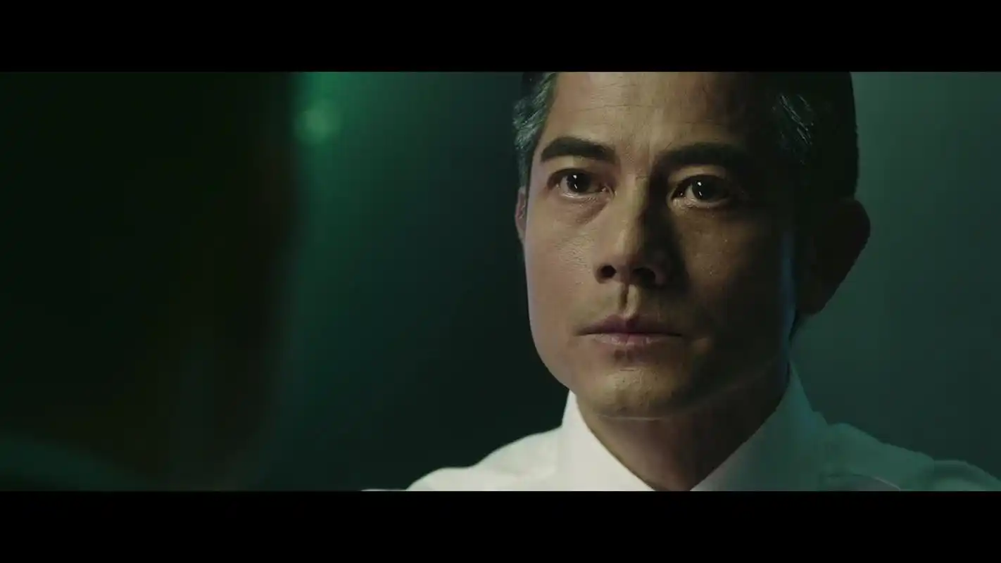 53岁郭富城随手涂鸦亿万,颇有大家之风,导演笑称:拍卖可值钱了