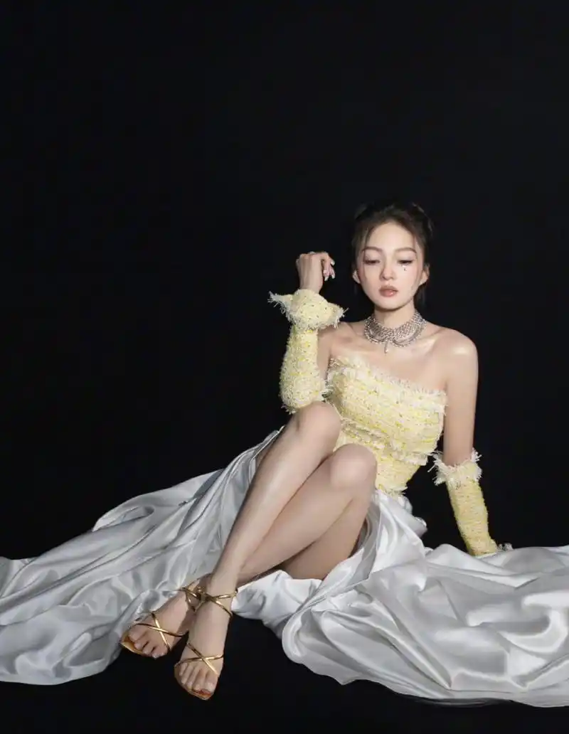 张韶涵美照,美艳动人!#养眼美女