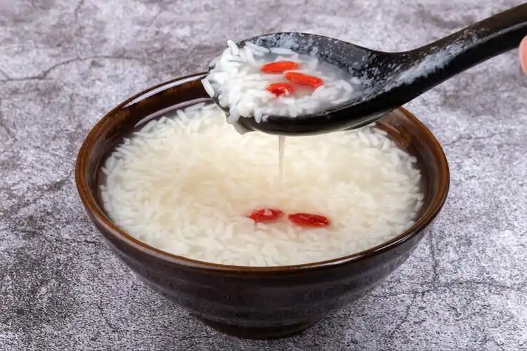 糯米酒图片(酿米酒) - 赤虎壹号