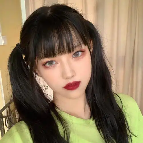 ins·原宿风·微丧头像:你这么可爱 一定偷走了许多人的春天