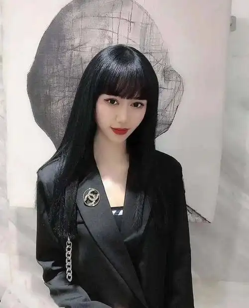 百搭"长直发",美到惊艳!_长发