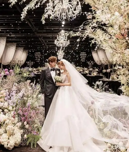 李多海婚礼当天:我家新郎不见了!看bigbang太阳ig才找到人