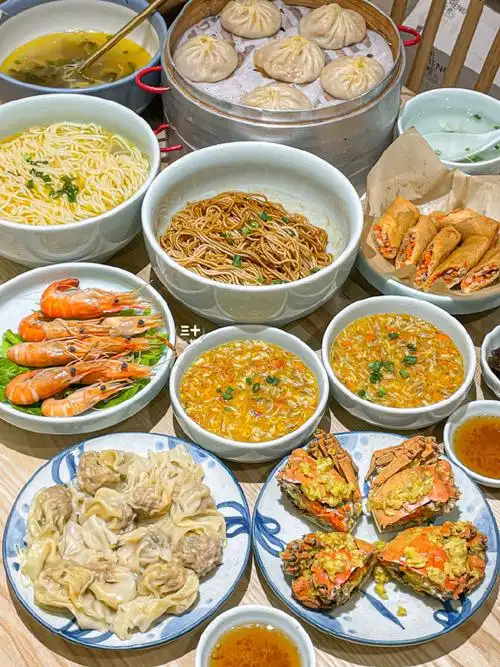 五一可以放心点的杭州美食#杭州这蟹黄汤包是真实存在的吗!好多蟹 !!