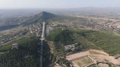 航拍乾县唐高宗李治和女皇武则天的合葬墓乾陵(下)