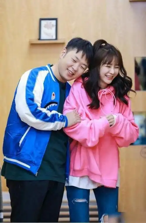 被杜海涛宠成公主,让人羡慕的沈梦辰,背后却是"满腹委屈"