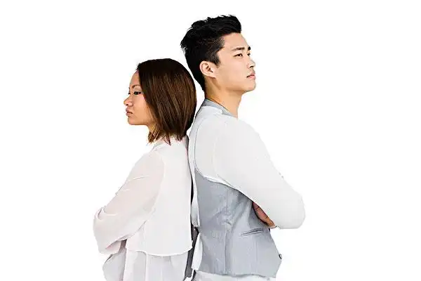 沮丧,情侣,站立,背对背,白色背景,背景