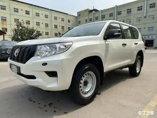 丰田霸道2700越野霸气最新报价44万起