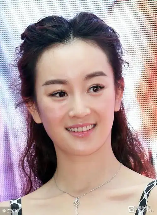 29岁的张檬无修图近照网友看完后更加怀恋没有整容的她
