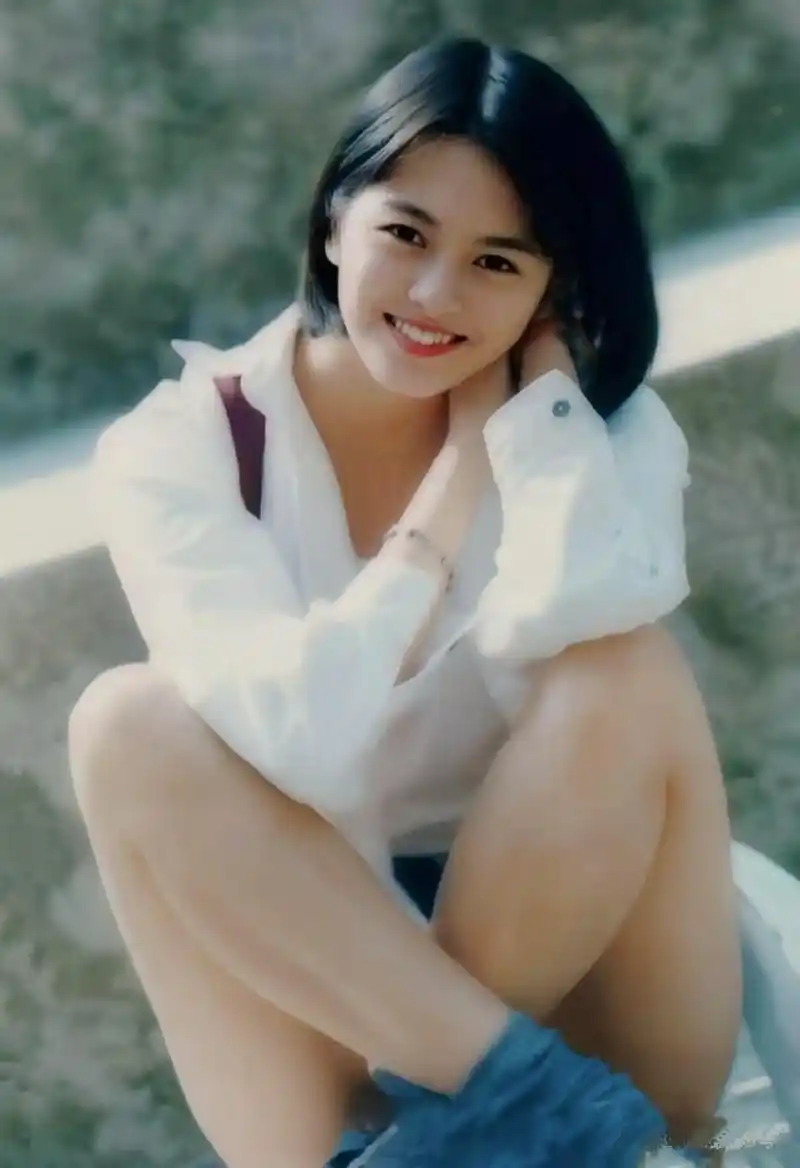 梁咏琪清新玉女