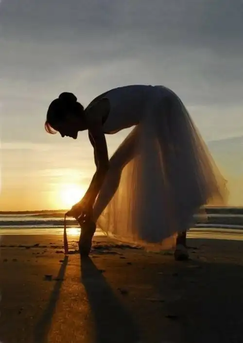 张柏芝承认诞下三胎女人的坚强你无法想象