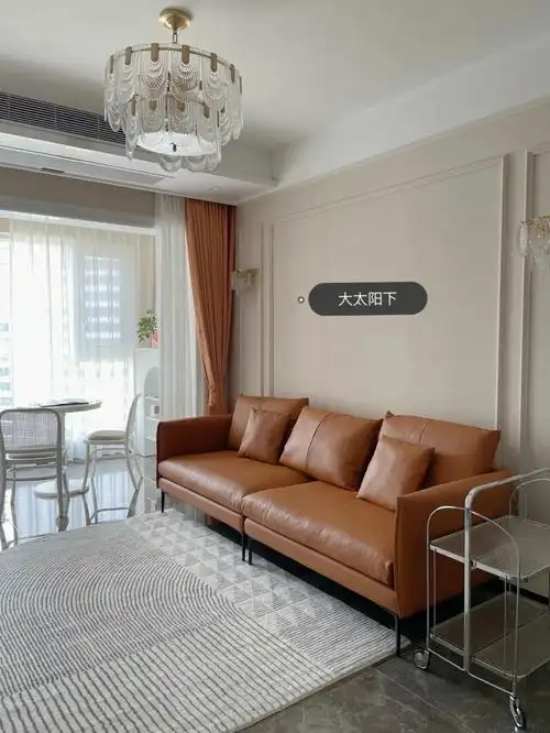 立邦奶咖色上墙实拍不同环境下颜色变化