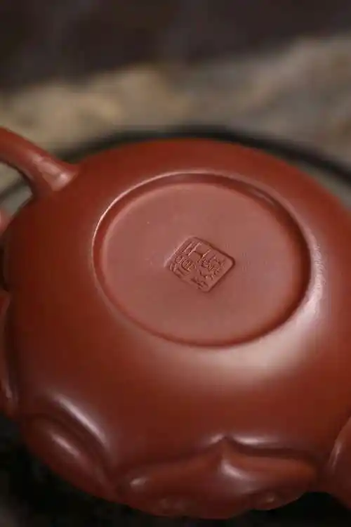 021王红娟仿古如意原矿老红泥紫砂壶