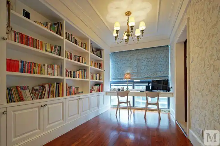 美式书房书柜装修效果图