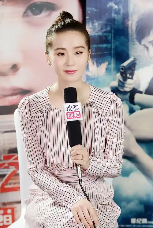 专访刘诗诗:结婚之后变得更开朗 比以前会说