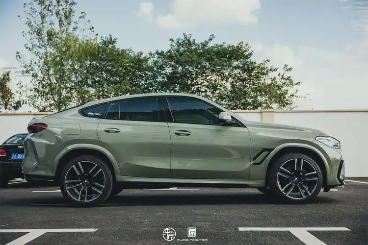 宝马汽车改色贴膜teckwrap美国秃鹰cg23-hd钢琴卡其绿