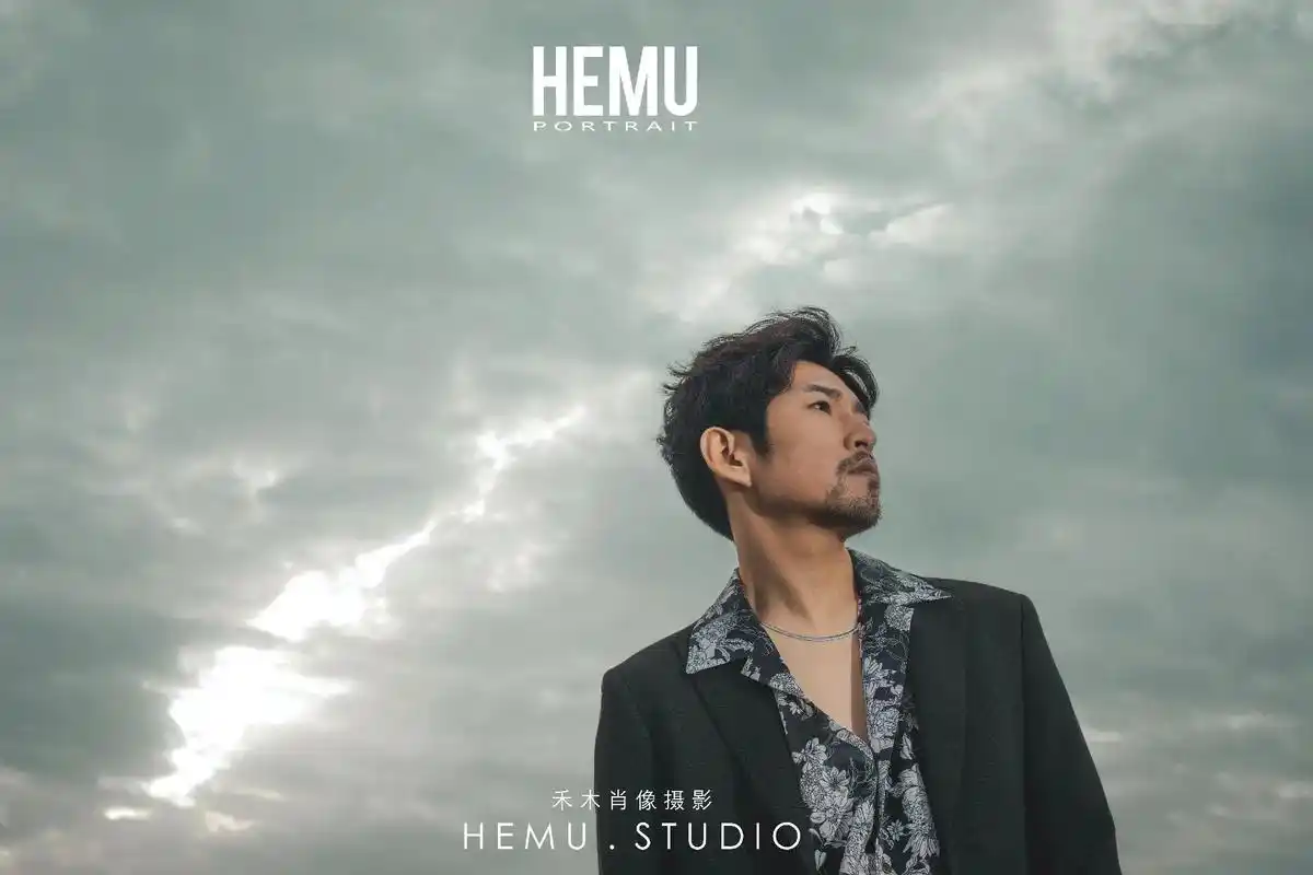 男士写真 大叔款.不为年龄而焦虑  每个年纪都有他独特的魅力 - 抖音