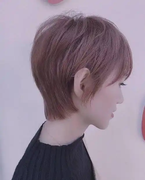 "35 款露耳超短发"_发型_短发_女生