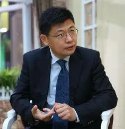 邢如飞信用华晨个人简历