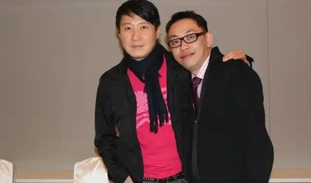 周润发当年之所以辞退入选四大天王,他是基于自己的专攻领域考虑,因为