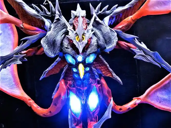 个人觉得只是目前为止出现过的三只最帅怪兽