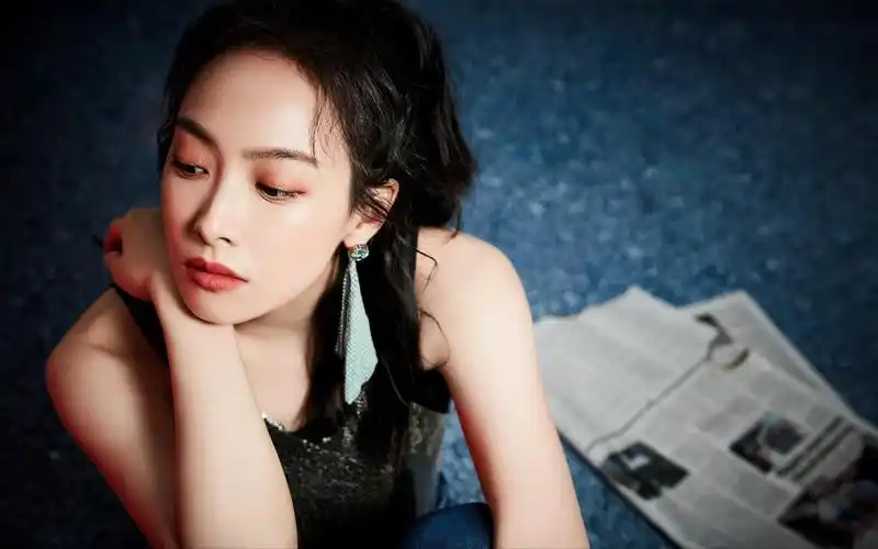宋茜心形锁子甲上衣,高清图片,壁纸-桌面城市