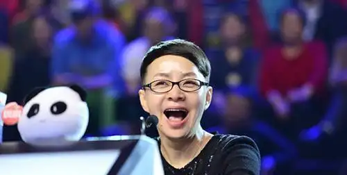 宋丹丹鼠年再上春晚告别观众昔日搭档赵本山黄宏如今怎么样