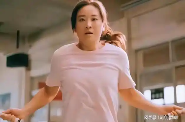 为何贾玲瘦了100斤袁弘反而被骂蠢一条微博编辑四次仍被骂